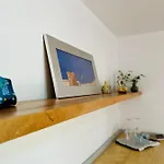 Tzavelitiko Pensjonat Himara