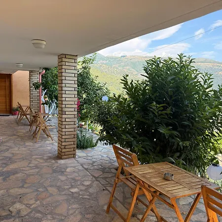 Tzavelitiko 3* Himara